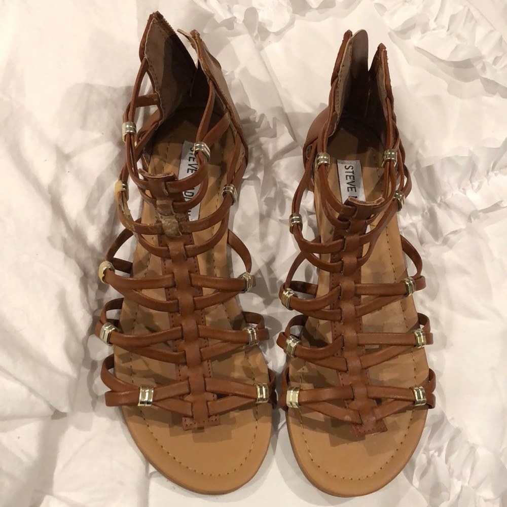 Tan leather Steve Madden gladiator Sandles